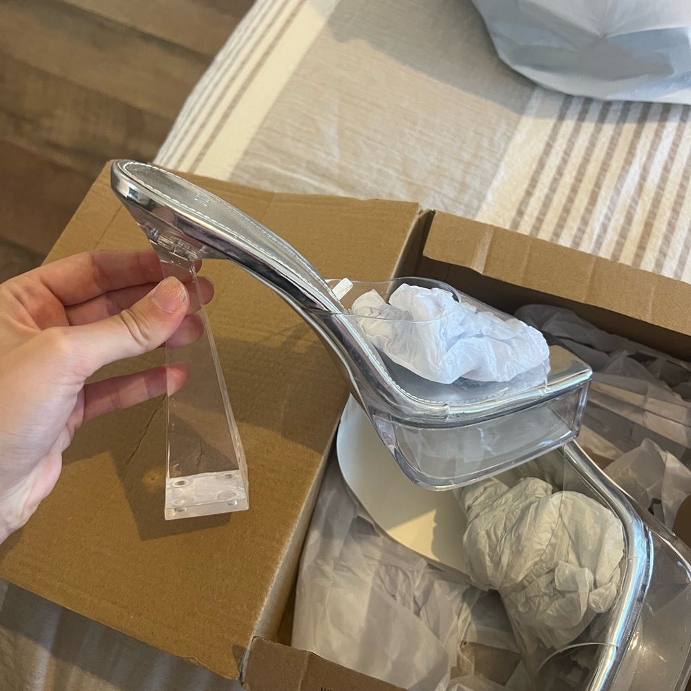 TRANSPARENT PLATFORM SANDALS 4.72 inch heel